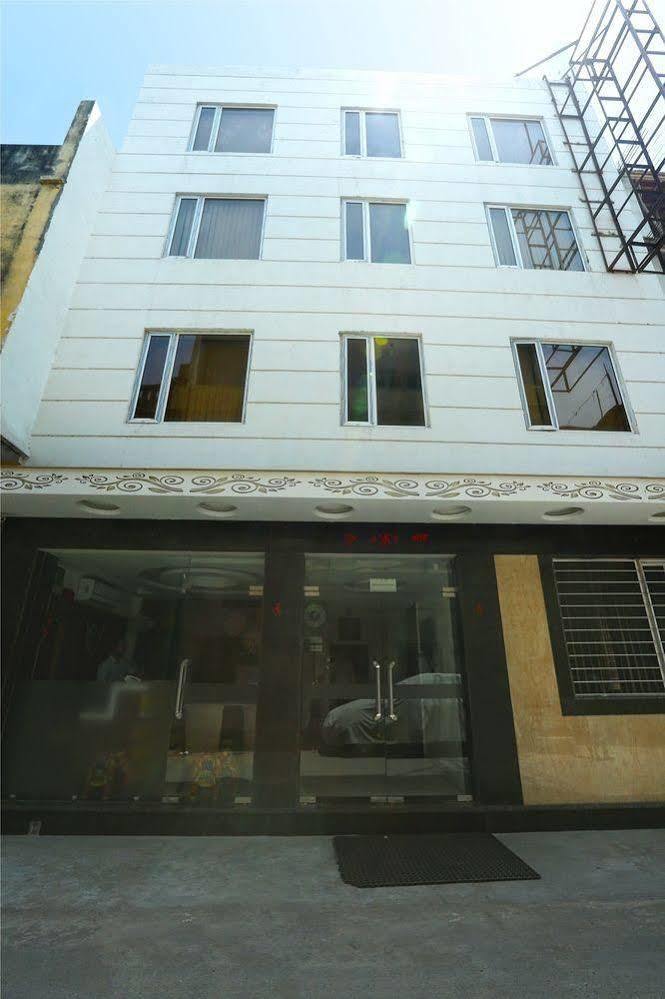 Omega Residency Hotel นิวเดลี ภายนอก รูปภาพ